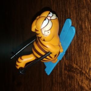 VINTAGE GARFIELD SKIING 1978, 1981 UNITED FEATURE SYNDICATE. INC.